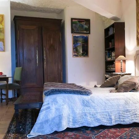 Trôo La Cave De L'Eperon B&B 외부 사진