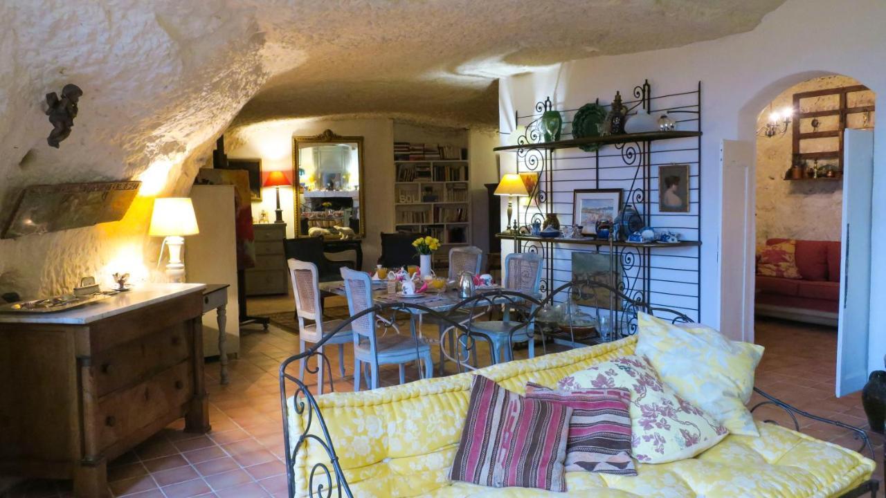Trôo La Cave De L'Eperon B&B 외부 사진